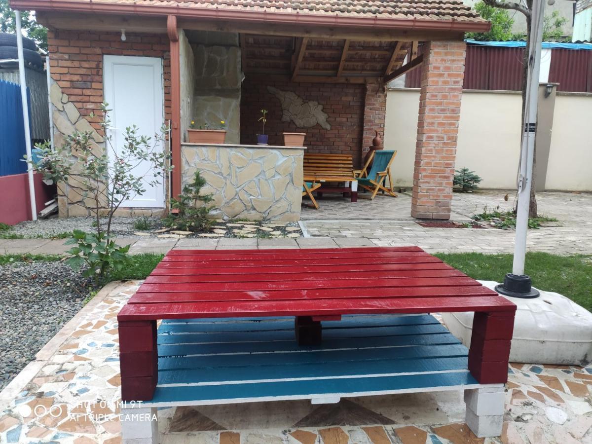 Guesthouse Mery Kobuleti Exterior photo