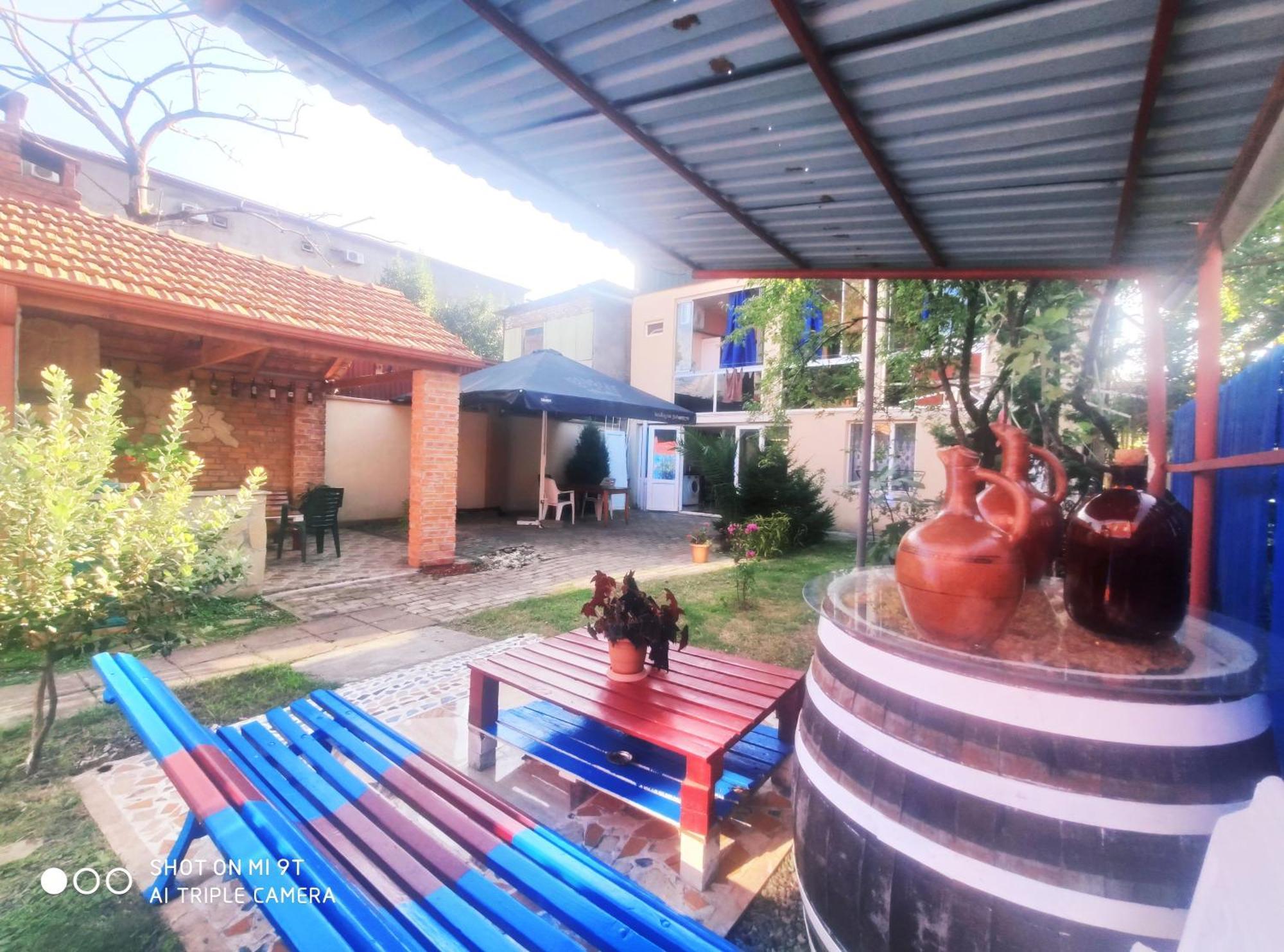 Guesthouse Mery Kobuleti Exterior photo