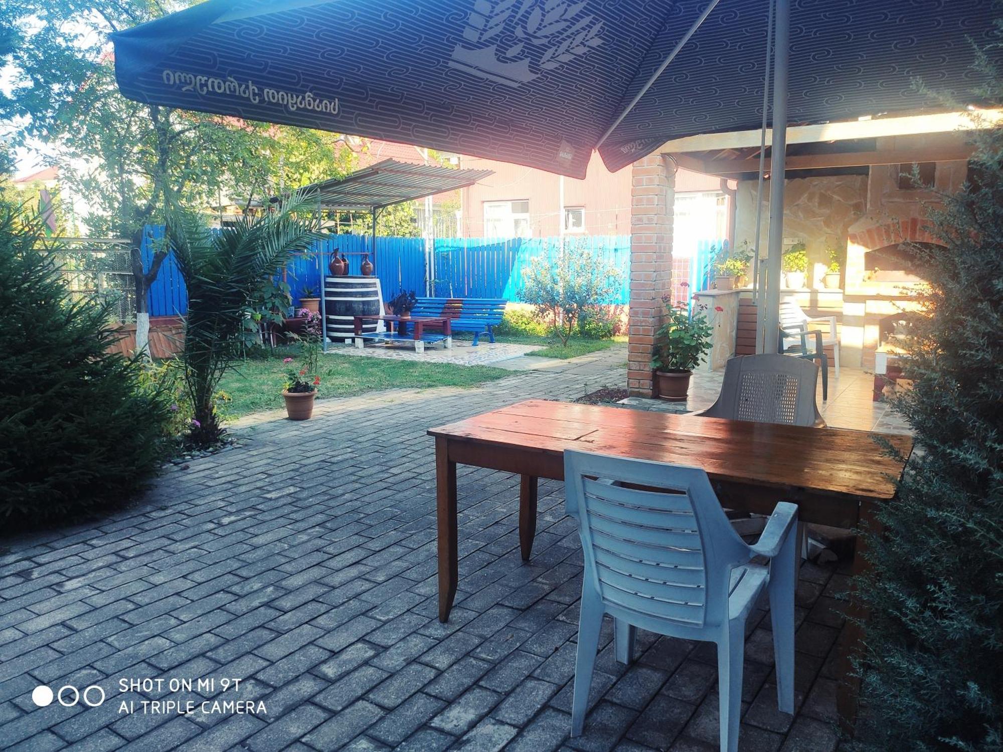Guesthouse Mery Kobuleti Exterior photo