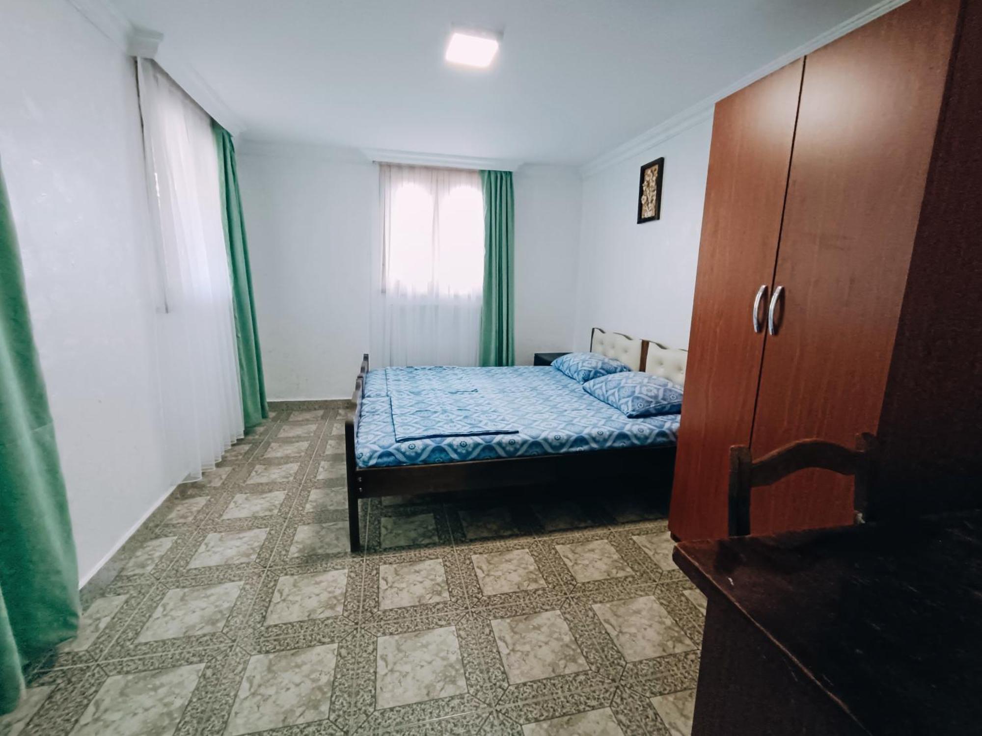 Guesthouse Mery Kobuleti Exterior photo
