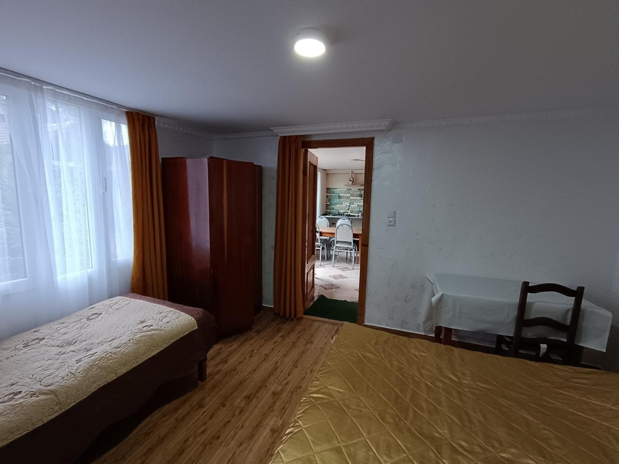 Guesthouse Mery Kobuleti Exterior photo